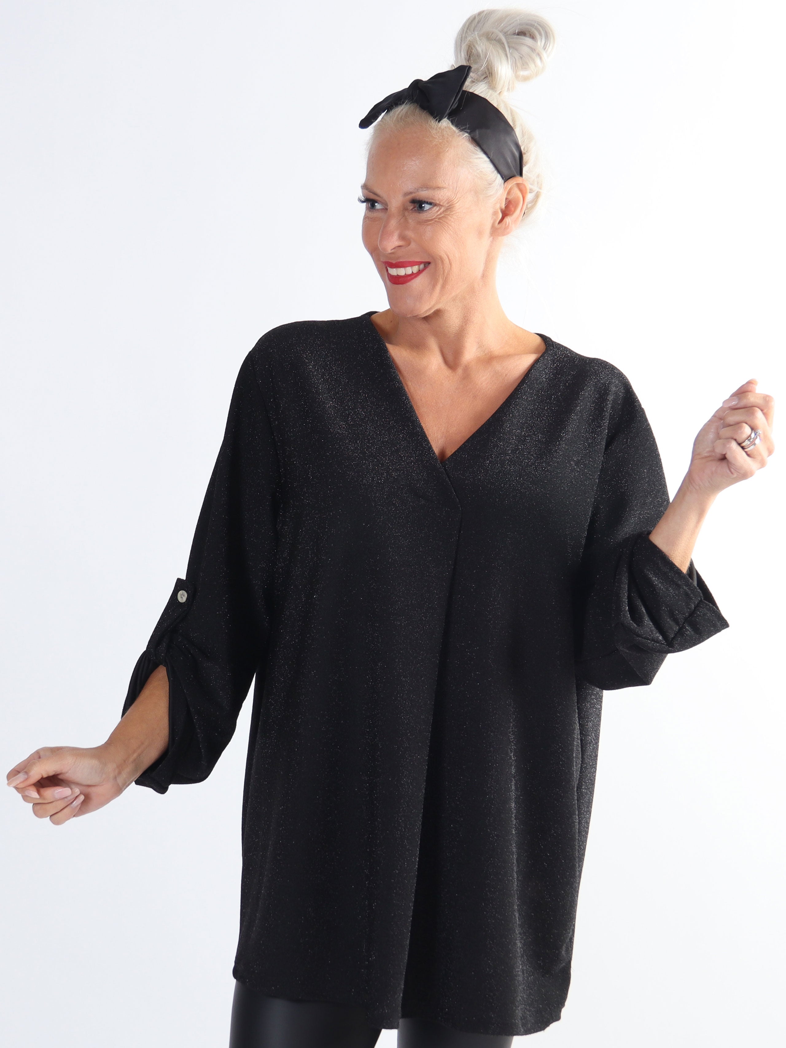 Larna Glitter - Plus size tunika med glittertrådar och v-ringning